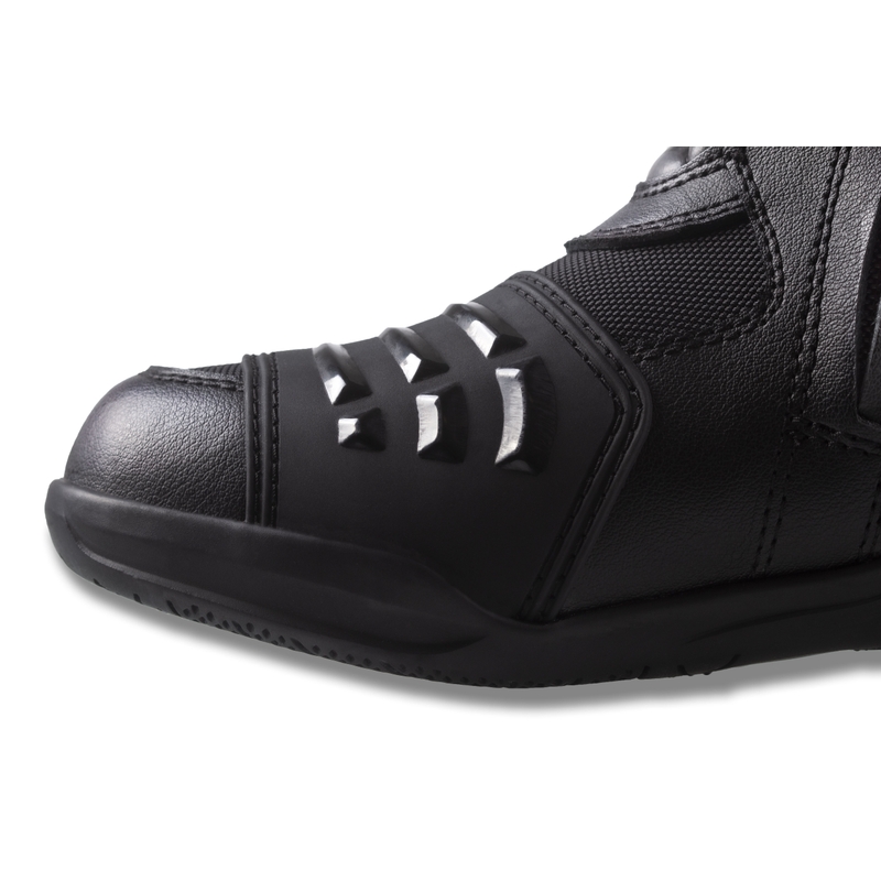 RSA Tracker 2 motoros csizma fekete