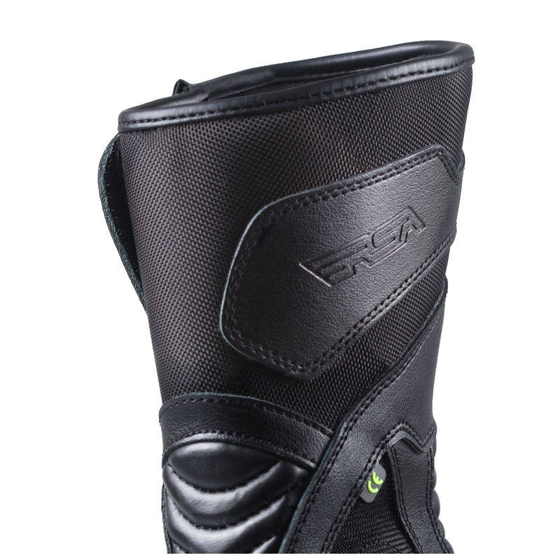 RSA Tracker 2 motoros csizma fekete