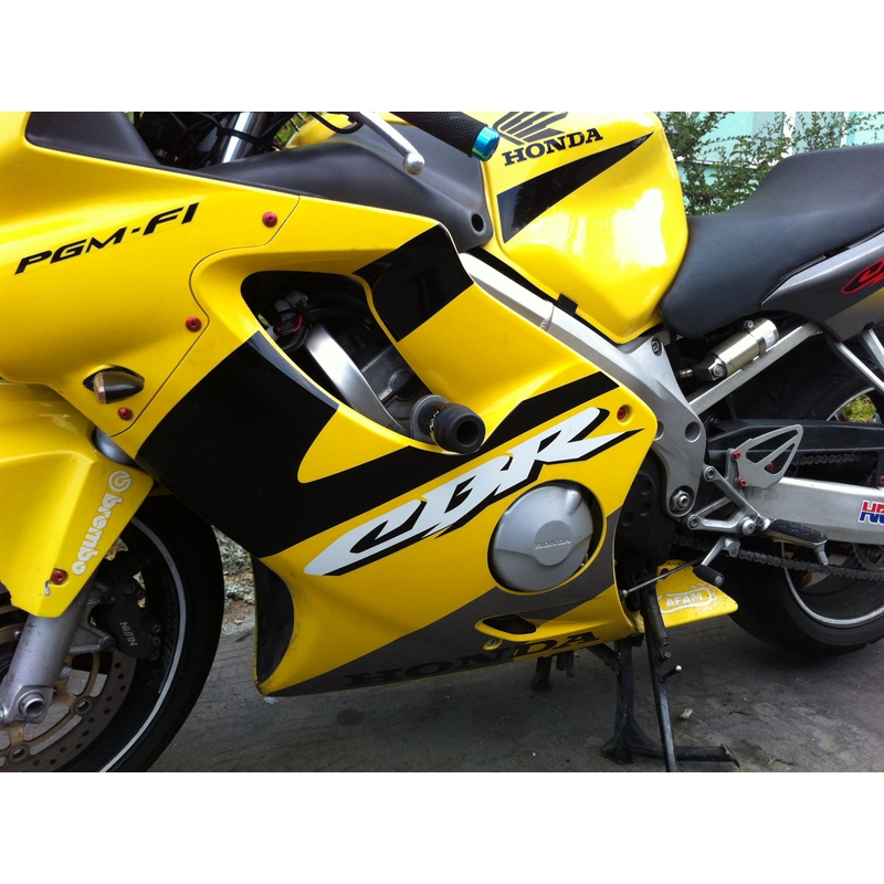 Honda CBR 600F (99-07) TÖRÍTÉS MÓDOSÍTÁS NÉLKÜL Classic