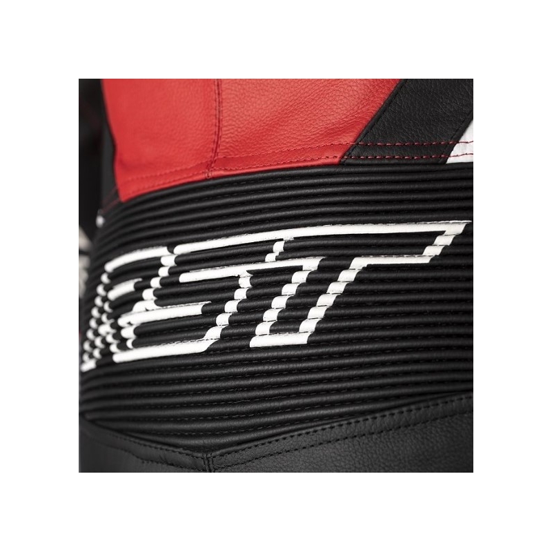 Egyrészes overall motorkerékpárokhoz RST Tractech Evo 4 CE fekete-fehér-piros kiárusítás