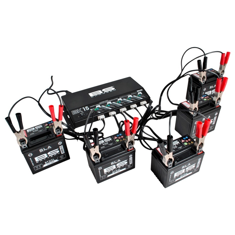 Professzionális akkumulátor töltő 5 akkura BS-BATTERY 5 Bank charger 12V 5x1.5A