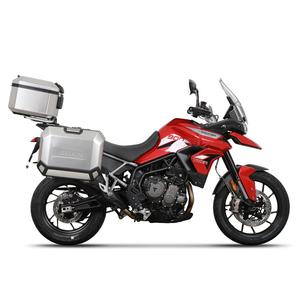 Complete set of aluminum cases SHAD TERRA, 48L topcase + 36L / 47L side cases, including mounting kit and plate SHAD TRIUMPH Tiger 900