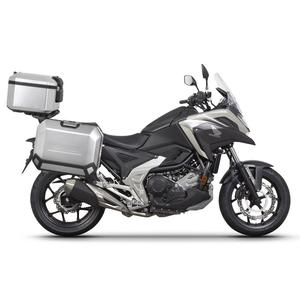 Complete set of aluminum cases SHAD TERRA, 37L topcase + 47L / 47L side cases, including mounting kit and plate SHAD HONDA NC 750 X 2021-