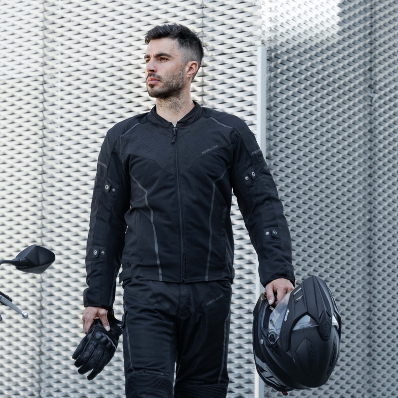 Rebelhorn Hiflow IV motoros kabát fekete kiárusítás