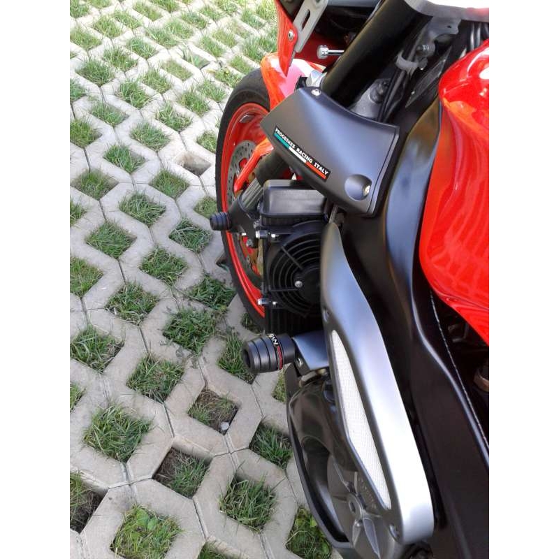 Aprilia TUONO 1000 (06-08) Nyíl