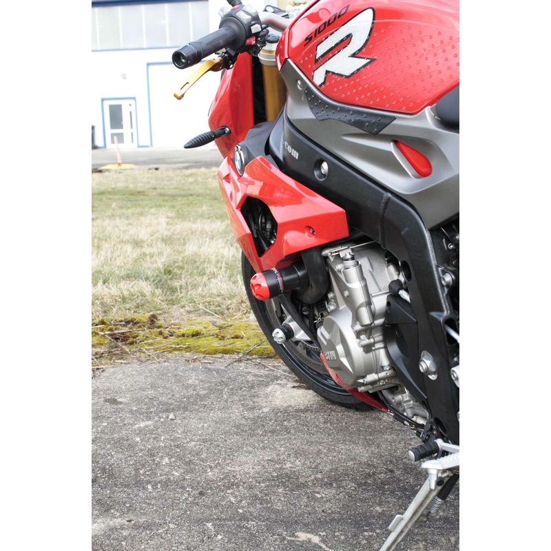 BMW S 1000R nyíl