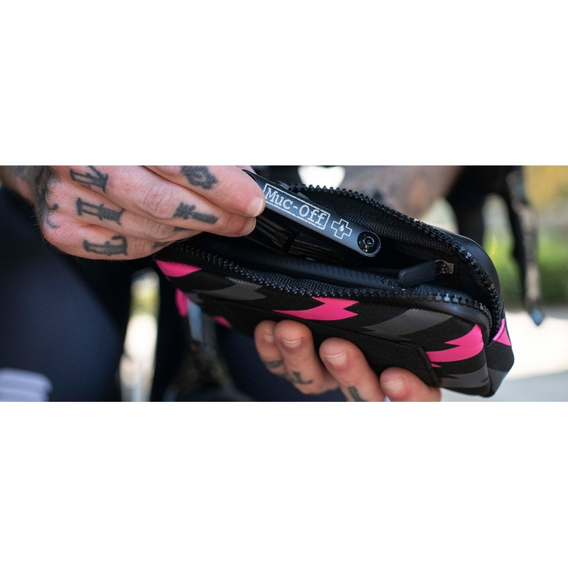 Rainproof essentials case MUC-OFF