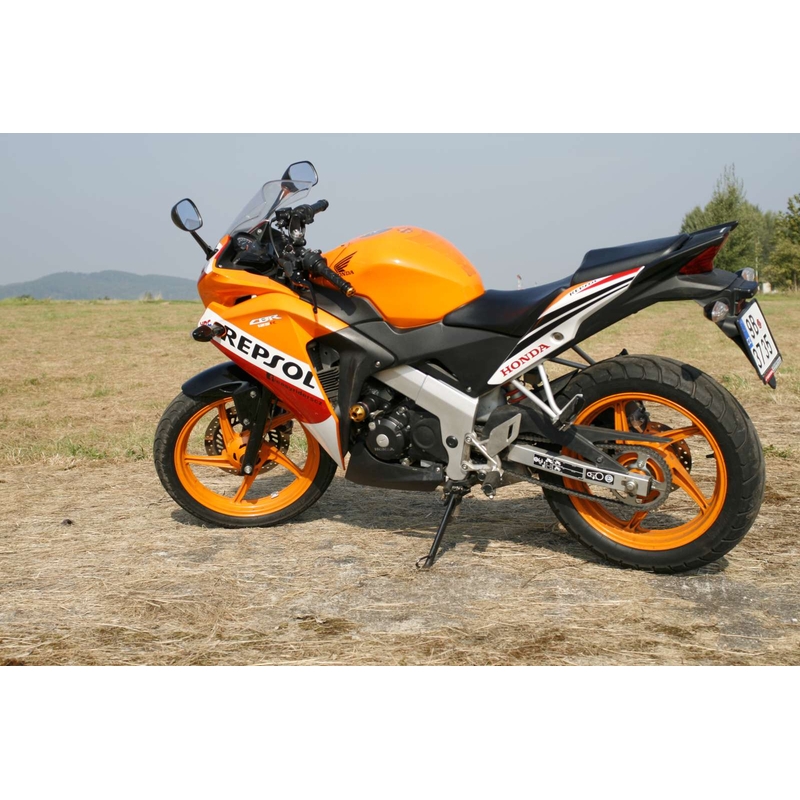 Honda CBR 125R (11-) nyíl kiárusítás