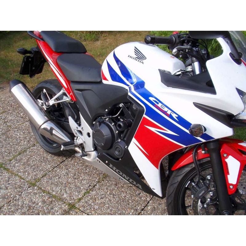 Honda CBR 500R nyíl
