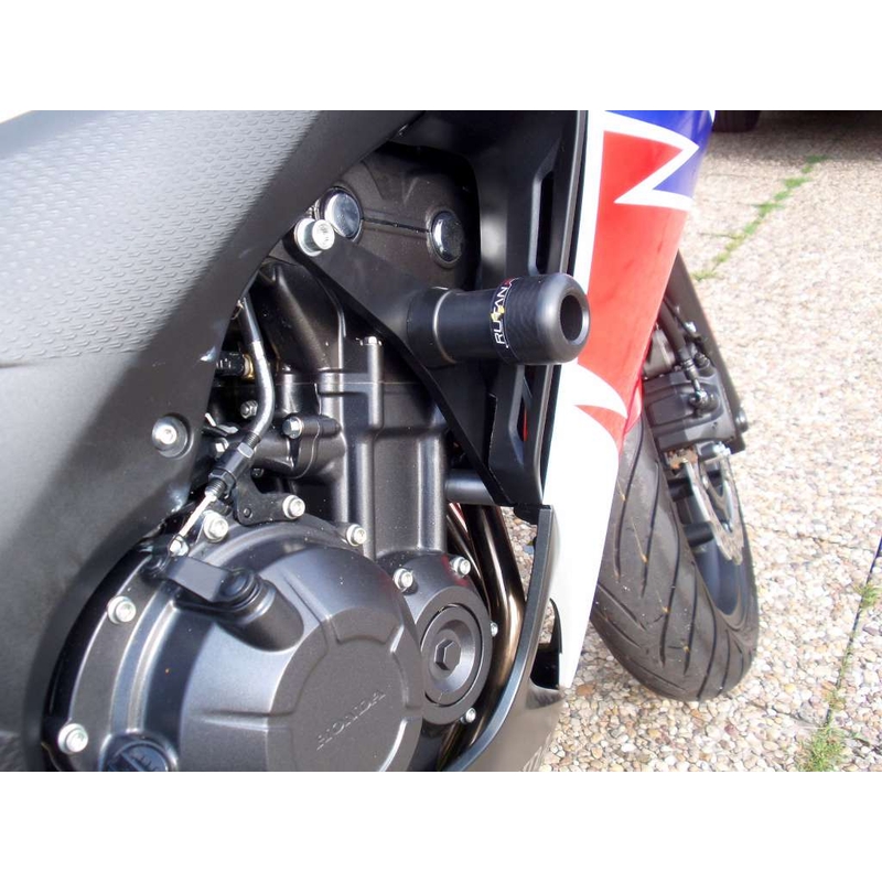 Honda CBR 500R nyíl