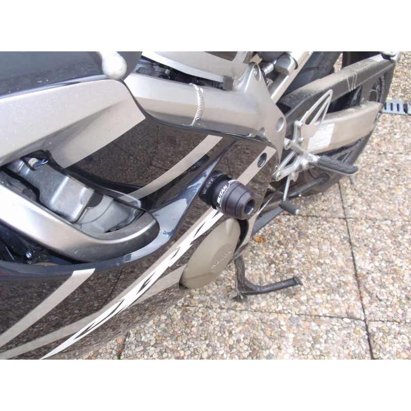 Honda CBR 600F (99-07) klasszikus burkolatmódosítással