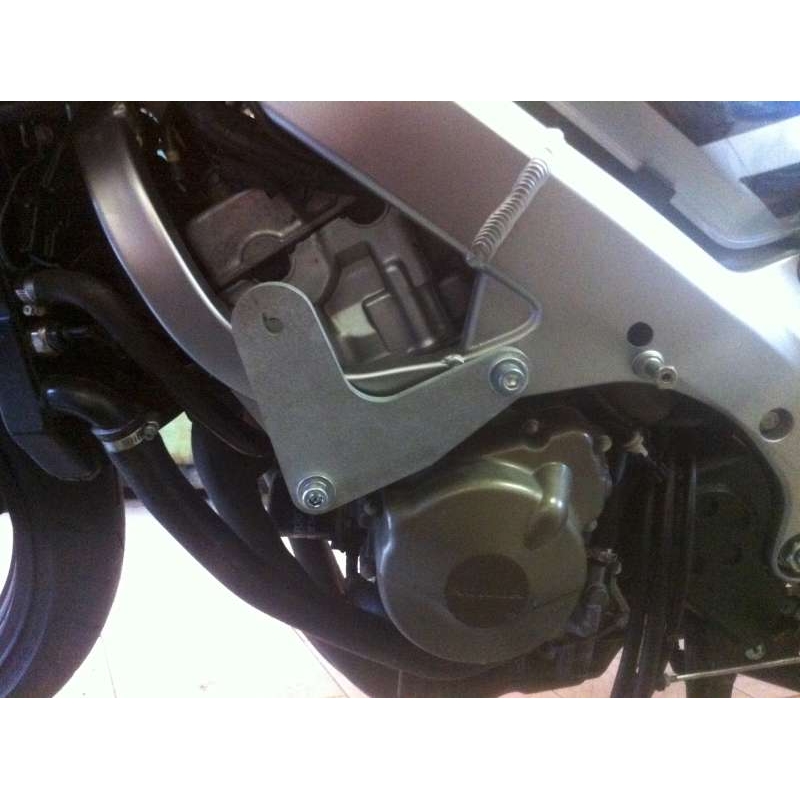 Honda CBR 600F (99-07) NÉLKÜL A NYÍL TÁROLÁS MÓDOSÍTÁSA