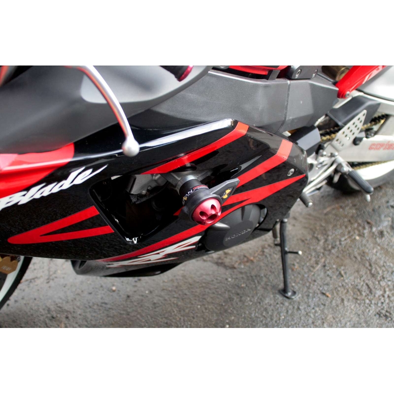 Honda CBR 954rr (02-03) nyíl