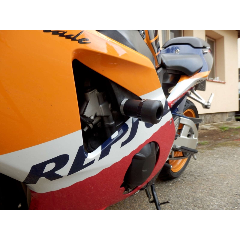 Honda CBR 954rr (02-03) nyíl