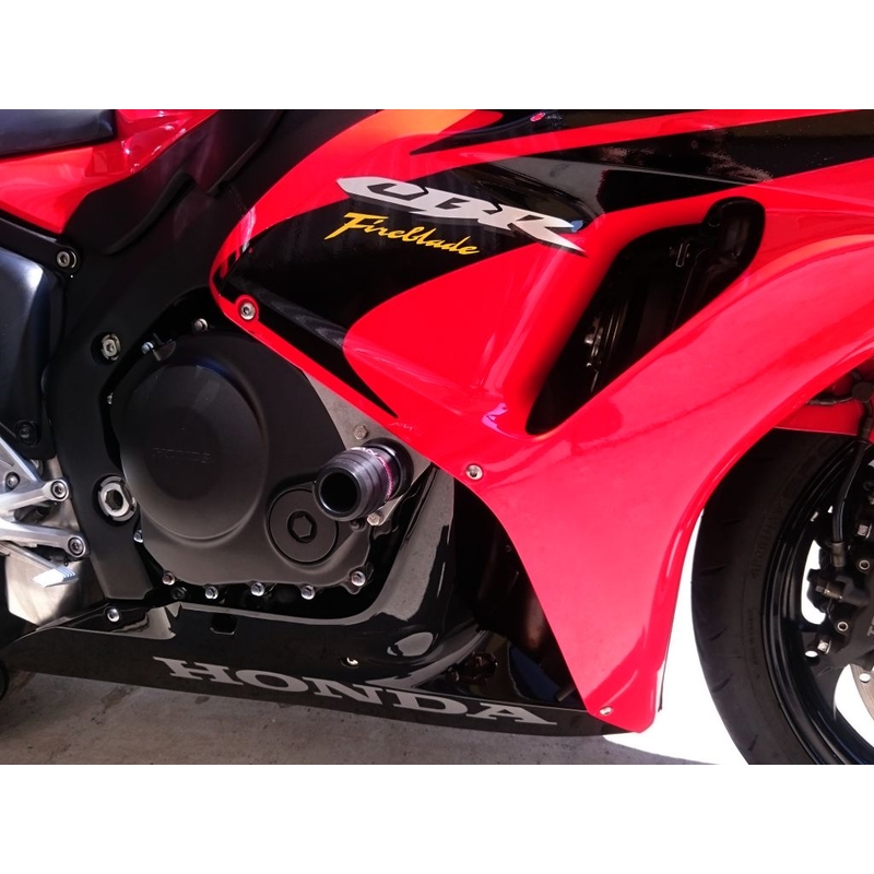 Honda CBR 1000RR (06-07) nyíl kiárusítás