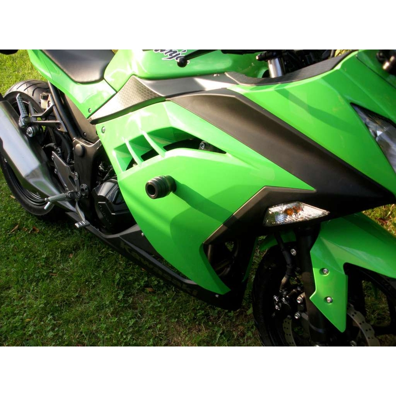 Kawasaki ZX-300R nyíl