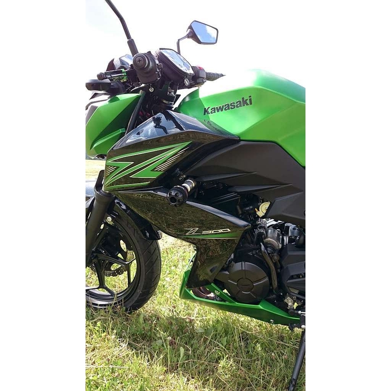 Kawasaki Z-300 nyíl
