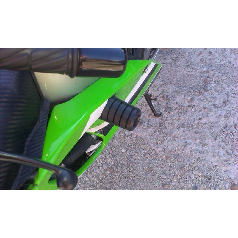 Kawasaki ZX-7R Conus
