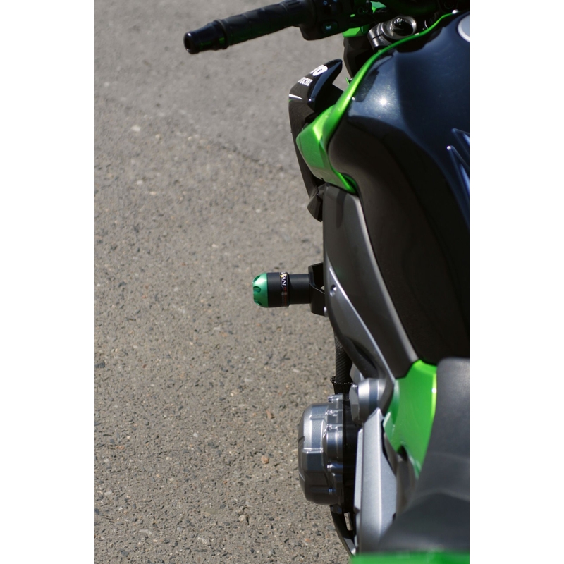 KAWASAKI Z-900 (17-x) nyíl