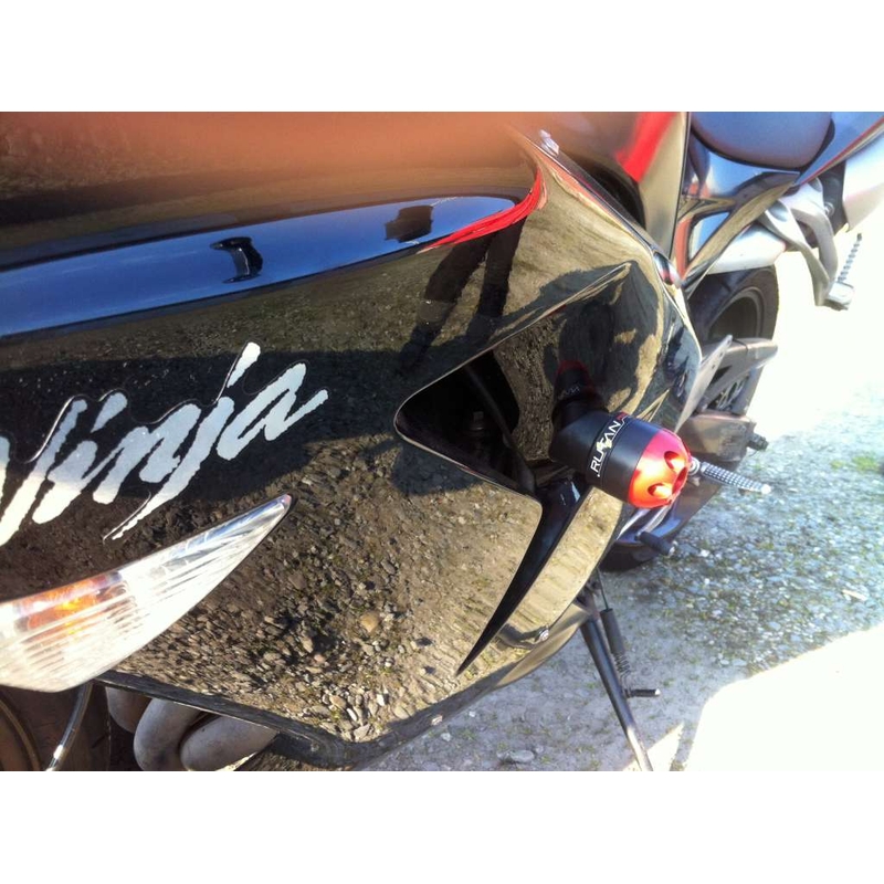 Kawasaki ZX-10R (06-07) nyíl