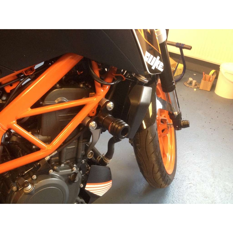 KTM DUKE 125/200/390 nyíl