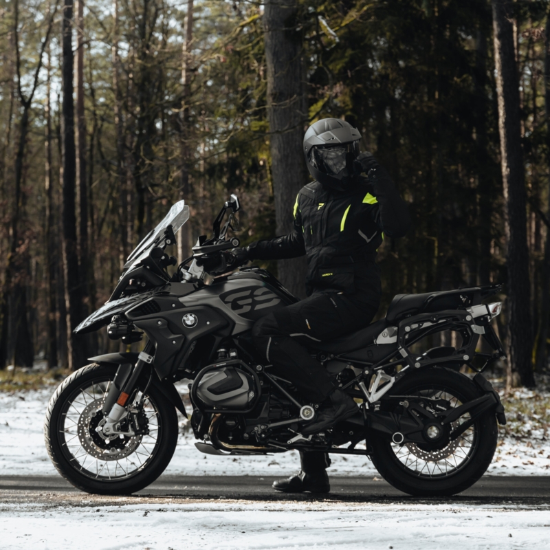 Rebelhorn Hardy II motoros kabát fekete-neon sárga kiárusítás