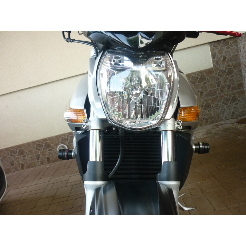 Suzuki GSR 600 Conus kétpontos készlet