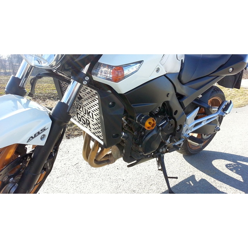 Suzuki GSR 600 Arrow egypontos készlet
