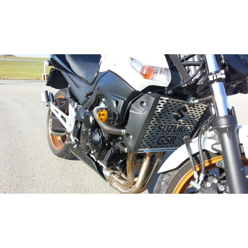 Suzuki GSR 600 Arrow egypontos készlet
