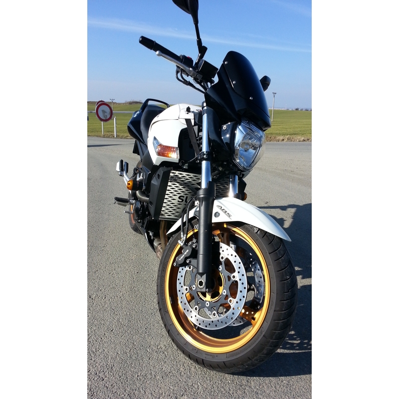 Suzuki GSR 600 egypontos Gatling készlet