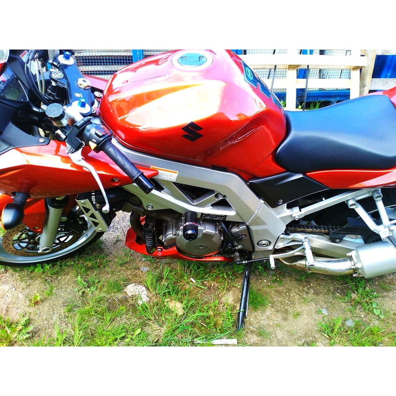 Suzuki TL1000S nyíl