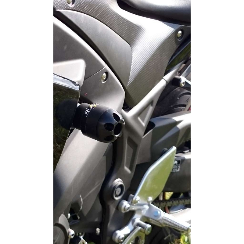 Yamaha YZF-R3 nyíl