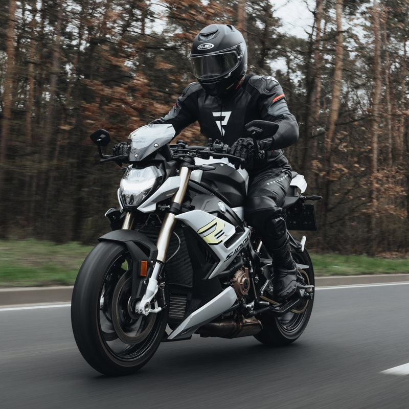 Rebelhorn Veloce motoros bőrkabát fekete-fluo piros