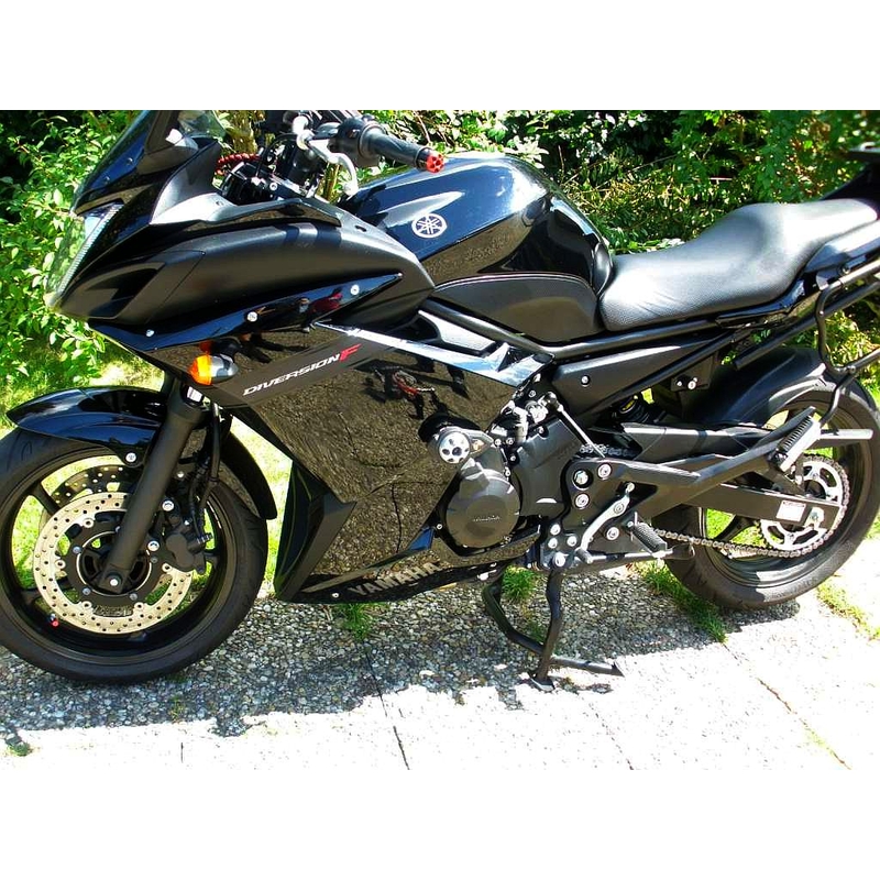 Yamaha XJ-6F (09-) nyíl