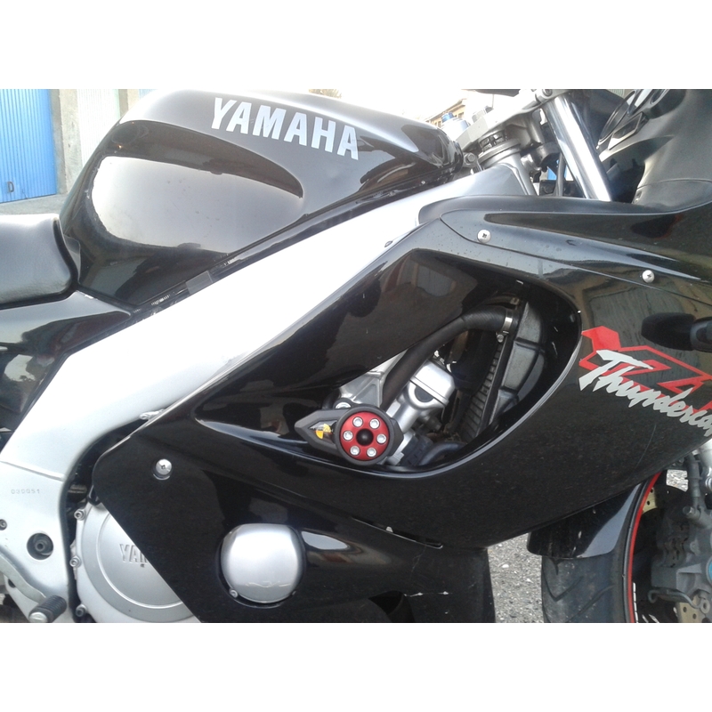 Yamaha YZF 600R THUNDERCAT/YZF 1000R THUNDERACE nyíl