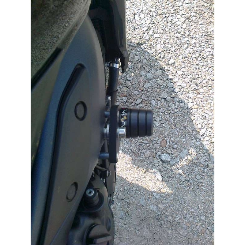 Yamaha FZ8/FZ1 (06-) Conus kiárusítás