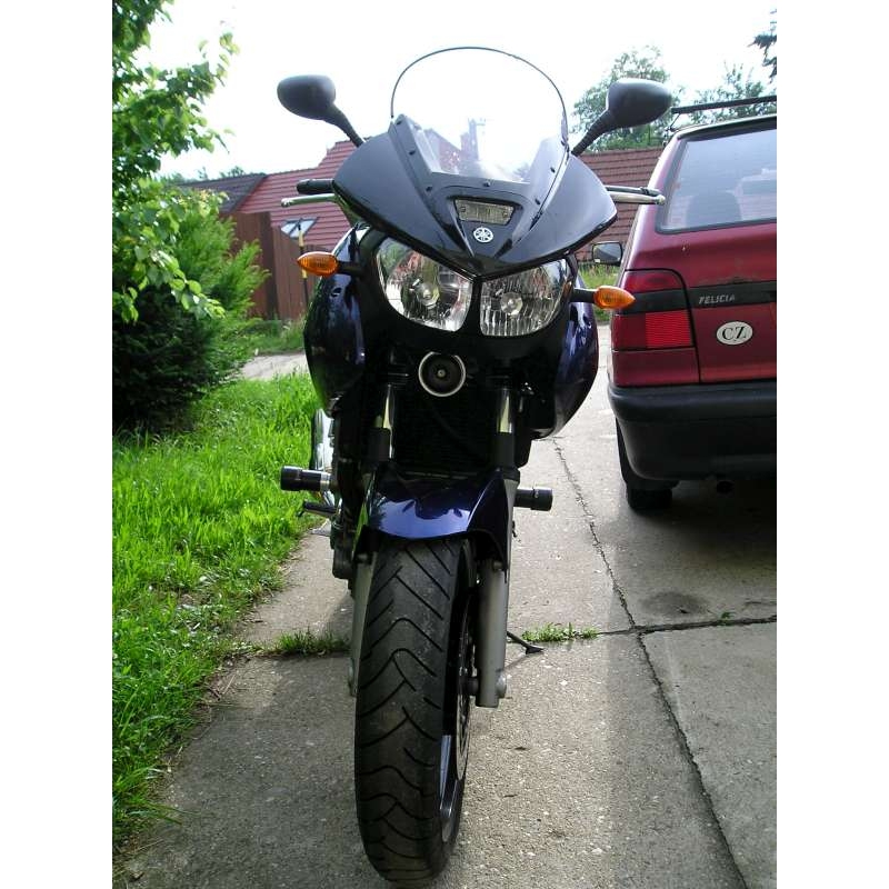 Yamaha TDM 900 nyíl