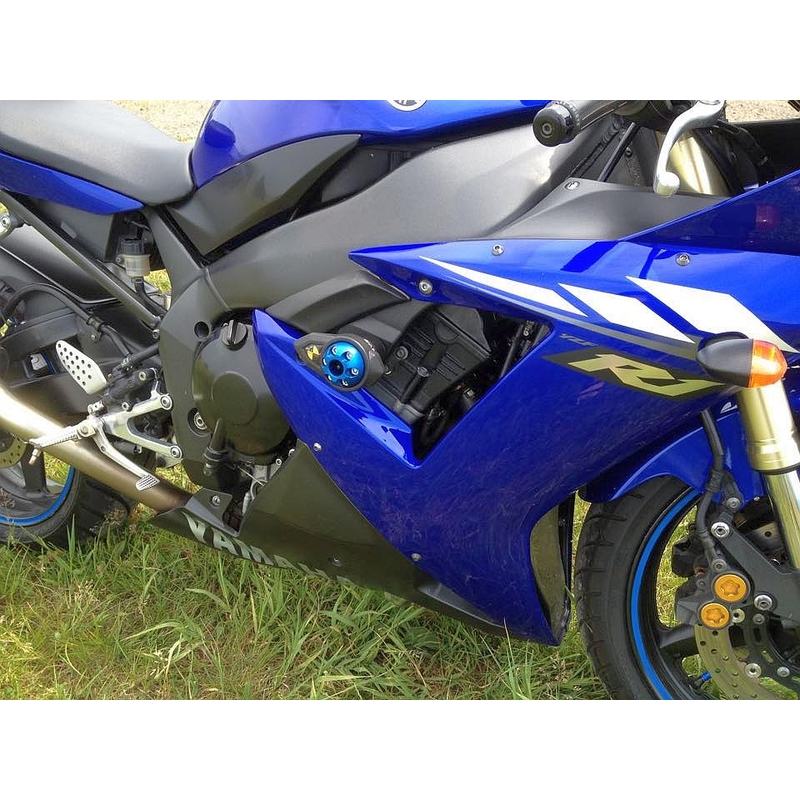 Yamaha YZF-R1 (02-03) Conus kiárusítás