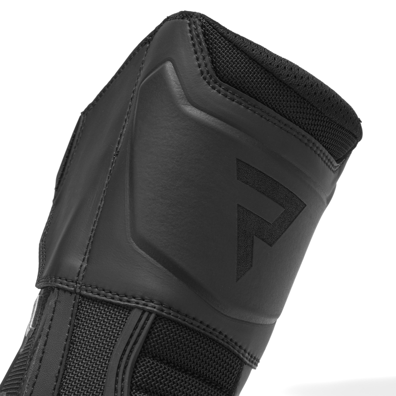Rebelhorn Range  motoros csizma fekete