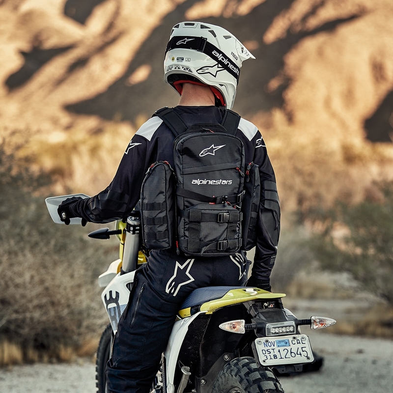Alpinestars Techdura Taktikai hátizsák fekete-fehér 9 l