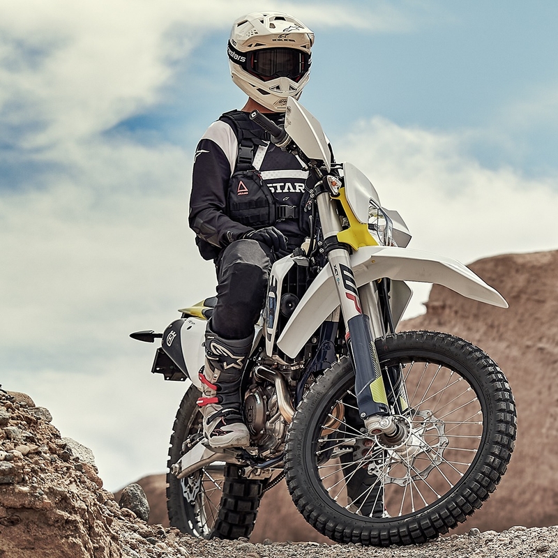 Alpinestars Techdura Taktikai hátizsák fekete-fehér 9 l