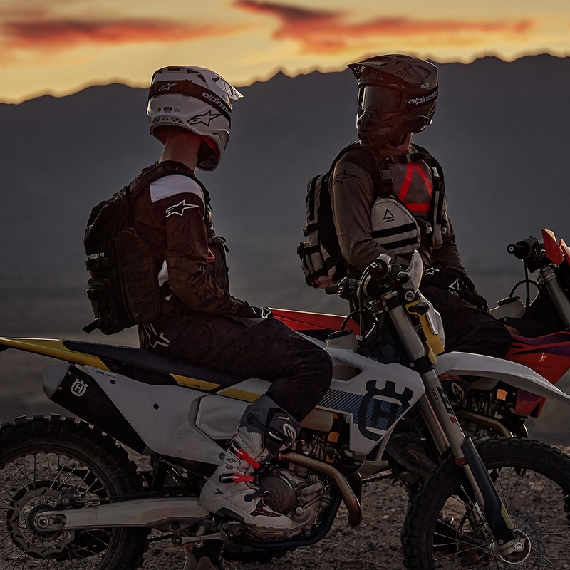 Alpinestars Techdura Taktikai hátizsák fekete-fehér 9 l