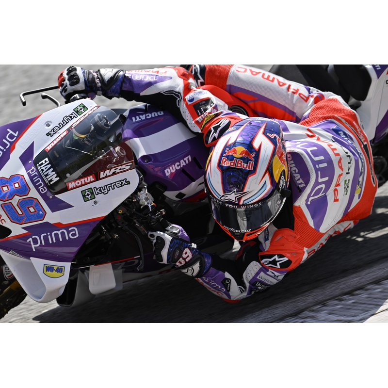 Teljes arcvédő bukósisak Alpinestars Supertech R-10 Team karbon fluo piros-kék-fehér matt