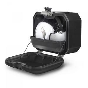 Side aluminium case SHAD Terra TR47 D0TR47100LB BLACK EDITION bal