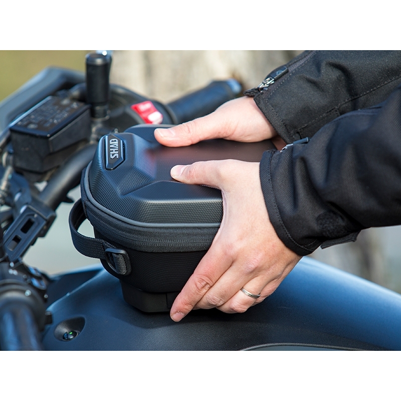 Tanktáska SHAD E03CL for click system With LOCK and Key