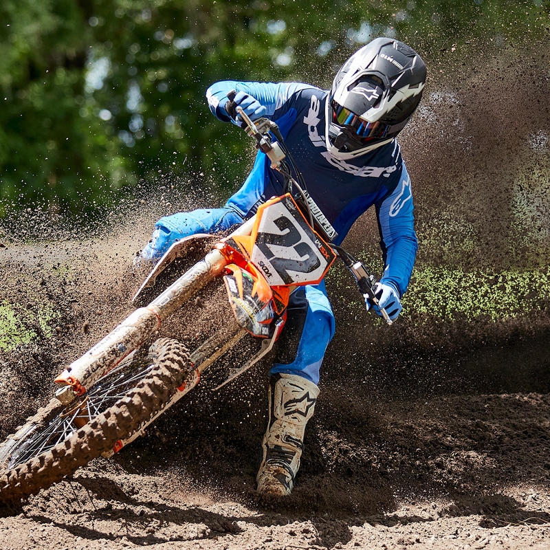 Alpinestars Supertech S-M10 Ampress motokrossz bukósisak matt fekete-fehér