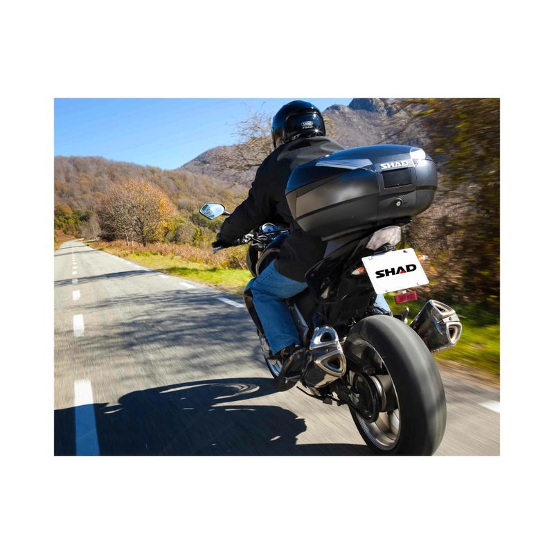 Felső csomagtartó SHAD SH48 New Titanium with backrest, carbon cover and PREMIUM SMART lock