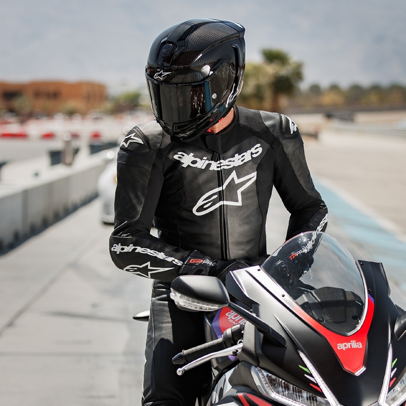 Alpinestars GP Force Lurv motoros bőrkombi fekete