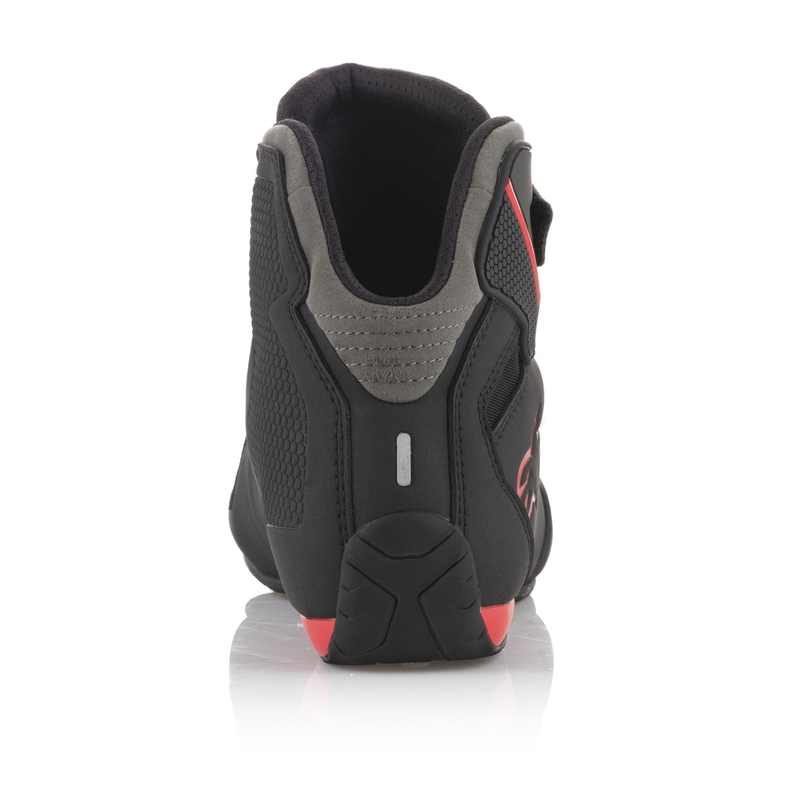 Alpinestars Sector motorkerékpár csizma fekete-piros