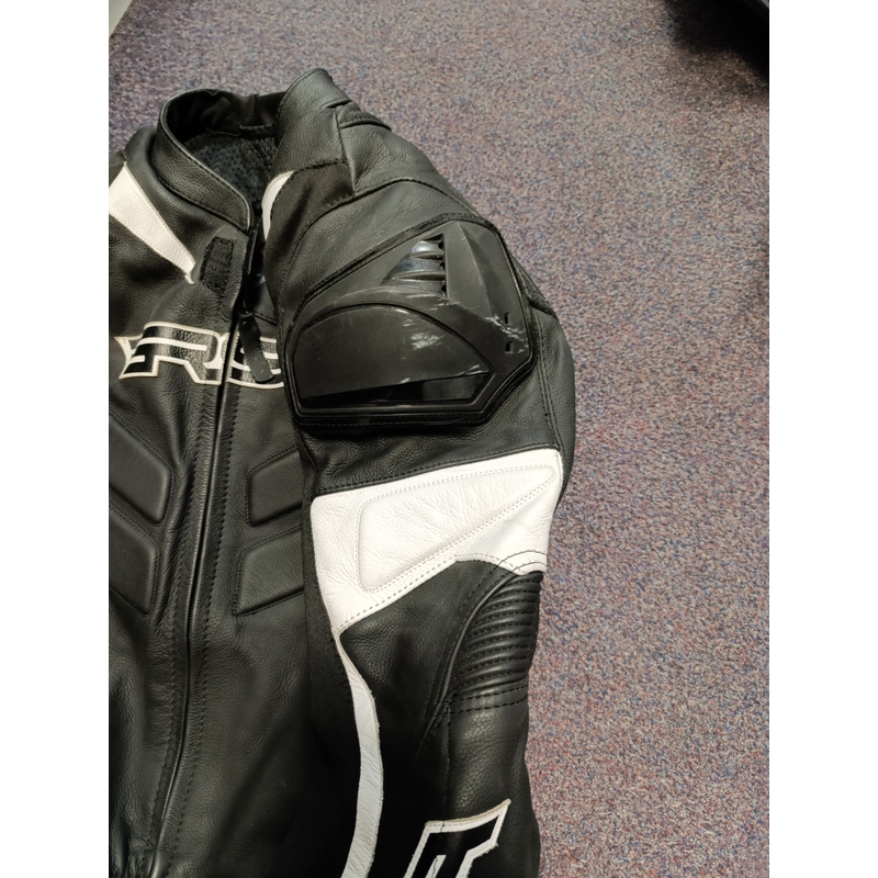 RSA GPX 2 kétrészes motoros bőrkombi fekete-fehér - II. minőség